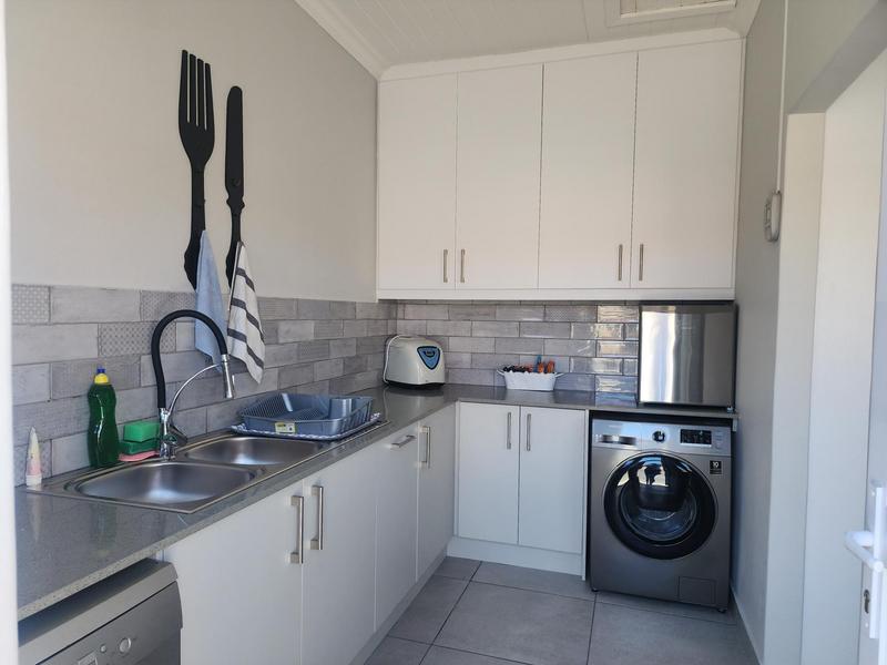 To Let 3 Bedroom Property for Rent in Port Owen Western Cape